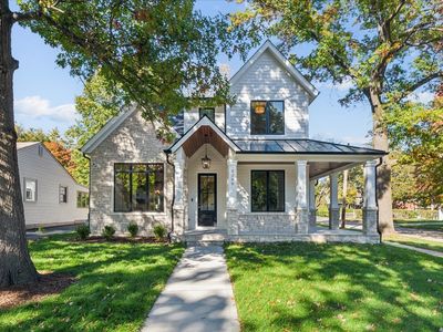 2000 Henley St, Glenview, IL, 60025