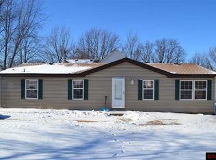 406 W 2nd St, Janesville, MN 56048