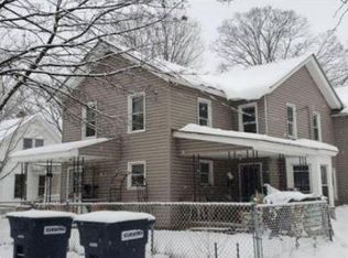 5 3rd St, Glens Falls, NY 12801