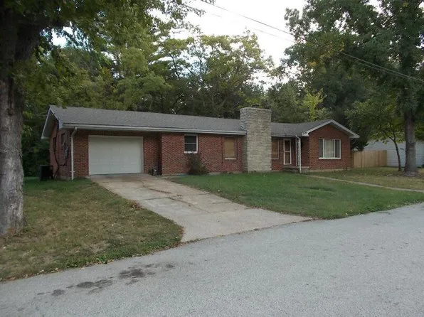 706 Rosemary Ln, Festus, MO 63028
