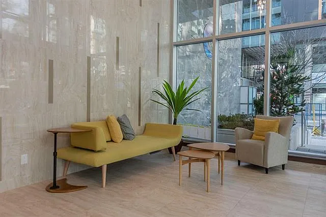 1 bed, 618 sqft, $2,950 — Photo 2