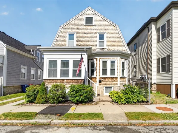 141 Rounds St, New Bedford, MA 02740