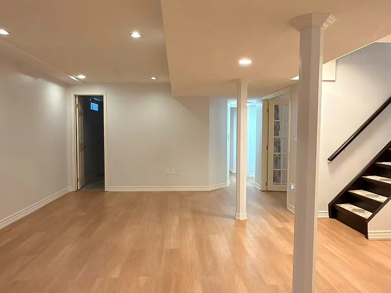 29 Falling River Dr #BASEMENT — Photo 4