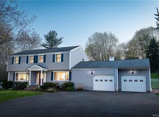 4695 Madison Ave, Trumbull, CT 06611