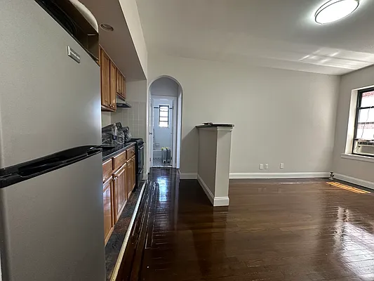 Rented by Oxford Property Group | media 26