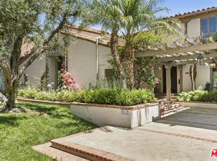 512 N Palm Dr, Beverly Hills, CA 90210