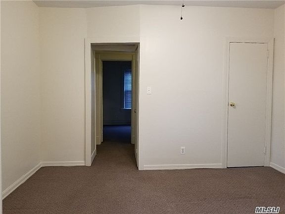 3rd image of 127 Clinton Ave