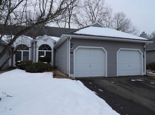 198 Brookfield Ln UNIT 198, Agawam, MA 01001