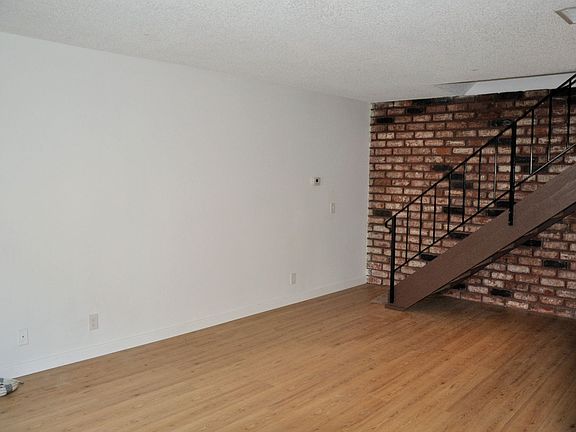 3rd image of 1189 W Sierra Madre Ave APT 3