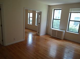 31-58 35th St #FB, Astoria, NY 11106