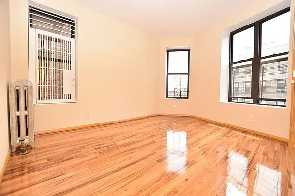 Rented by Bold New York | media 7