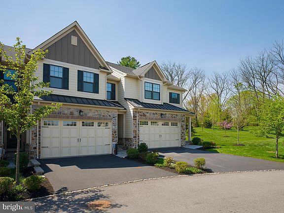 4th image of 164 Rehoboth Rd