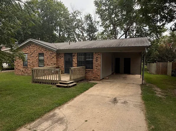 1317 S 6th St, Paragould, AR 72450