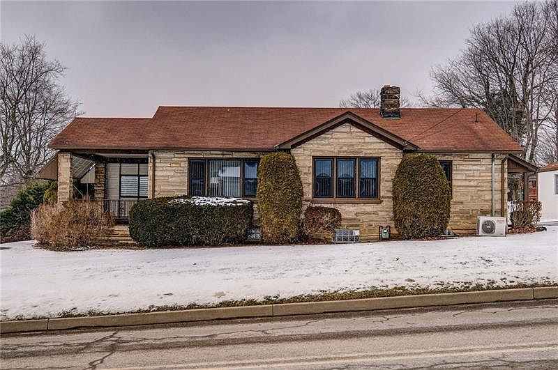 1st image of 105 Glenwood Way
