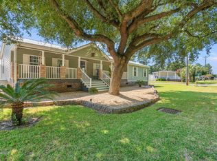 443 Cypress Ave, Murrells Inlet, SC 29576
