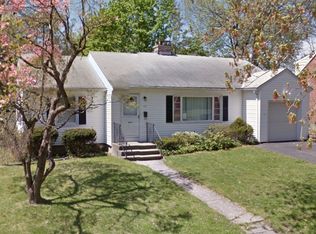 57 Collins St, Waterbury, CT 06704