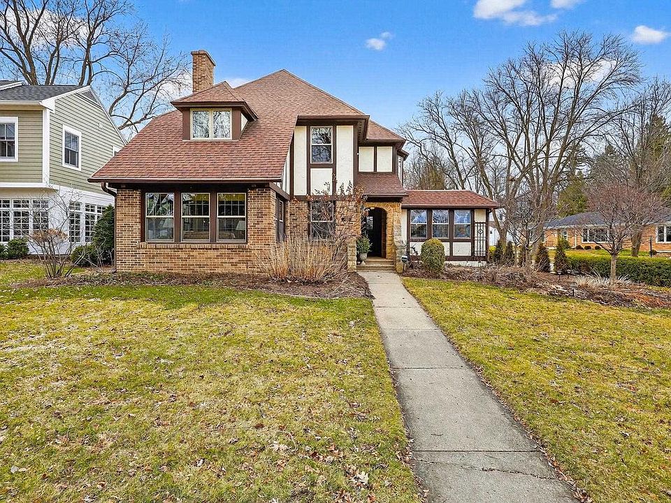 1st image of 4002 Manitou Way