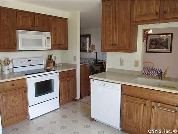 4th image of 4013 Plum Yew Cir
