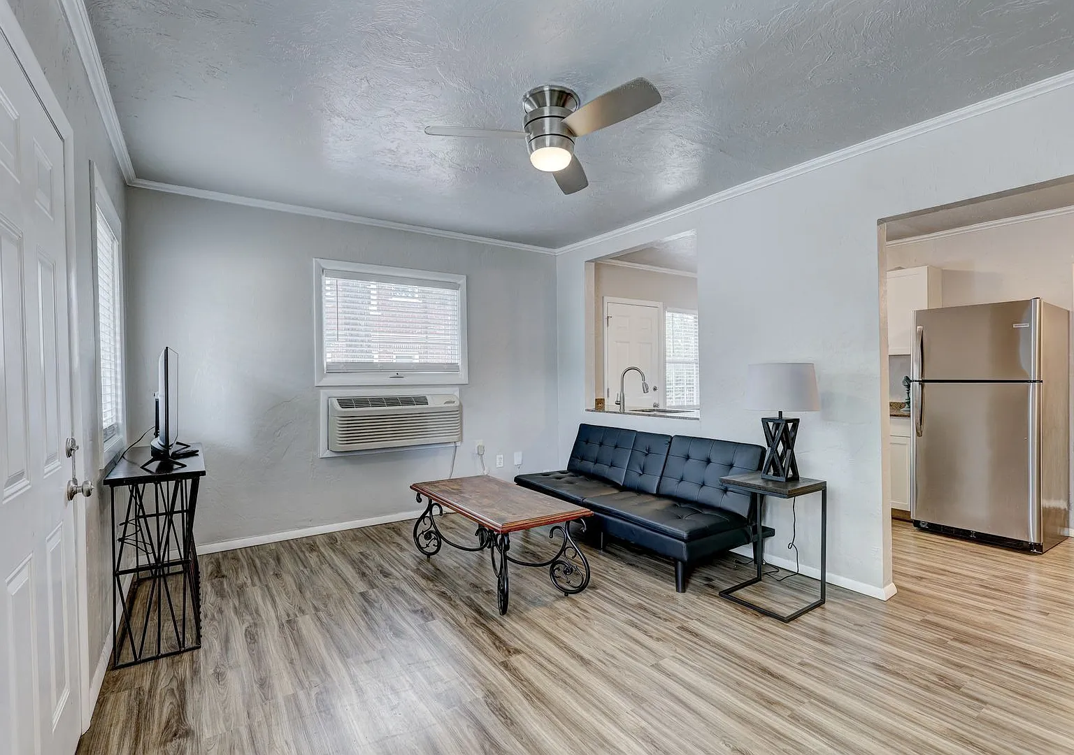 1201 NW 31st St. — Photo 4