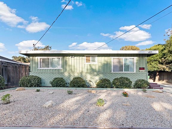 3rd image of 421 S San Lorenzo Ave
