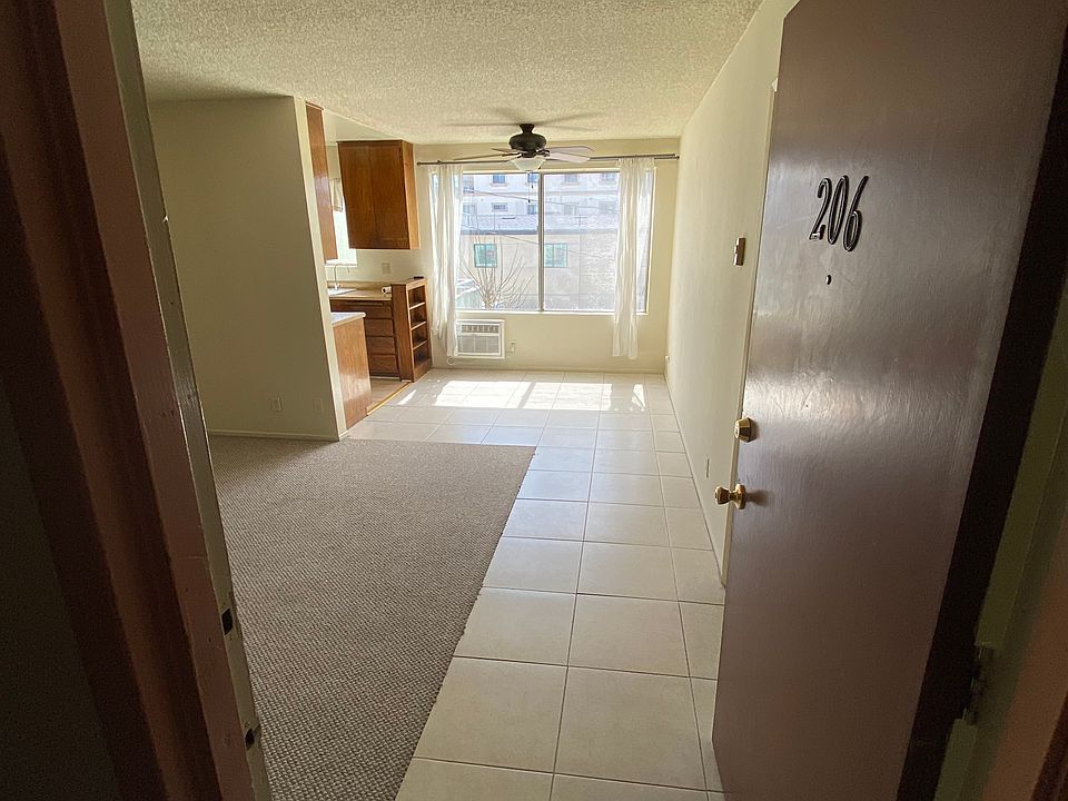 1st image of 815 Crenshaw Blvd APT 206