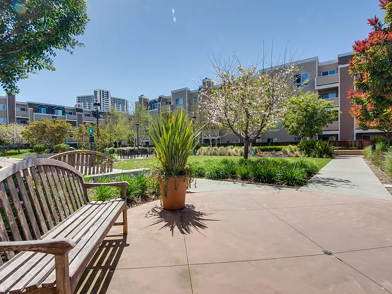 6400 Christie Ave #4219 — Photo 21
