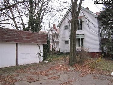2nd image of 13001 Parkhill Ave