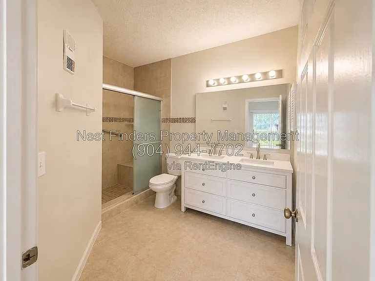 10000 Gate Pkwy N #1015 — Photo 15