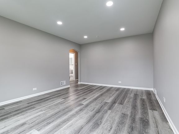 4th image of 1026 S 31st Ave