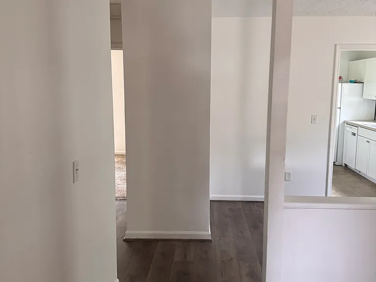 176 Kimberly Way SW — Photo 11