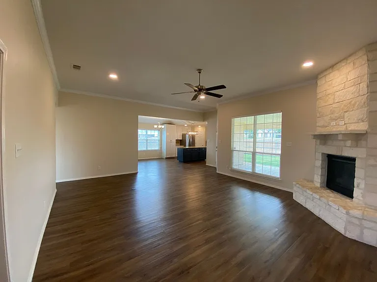 5002 Scarlett Oak Ln — Photo 4