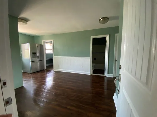 3612 9th St APT 2, Brooklyn, MD 21225