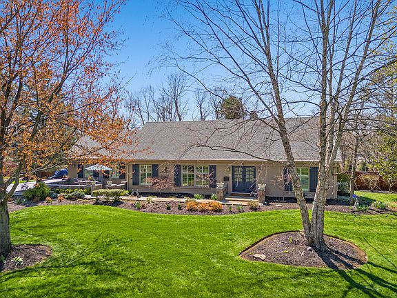 2nd image of 712 Burkshire Dr