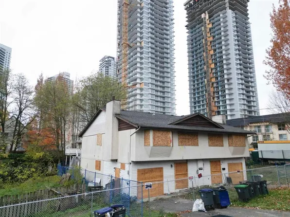 9937 138th St, Surrey, BC V3T 5E3