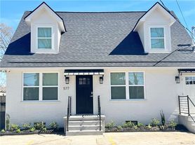 577 Central Ave