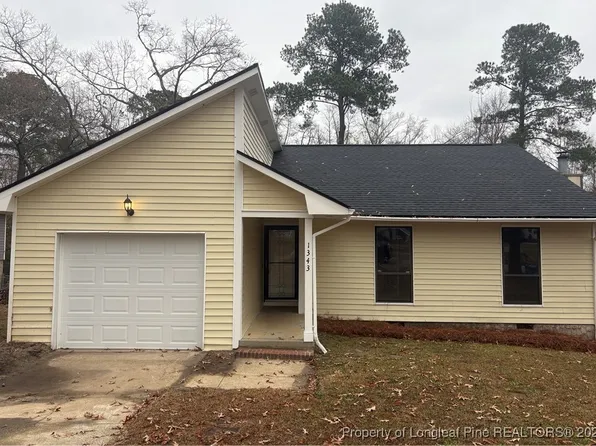 1343 Worstead Dr, Fayetteville, NC 28314