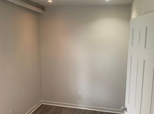 1453 1st St #BASEMENT, Rensselaer, NY 12144