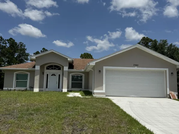 2502 38th St W, Lehigh Acres, FL 33971