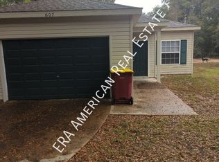 607 E Williams Ave, Crestview, FL 32539