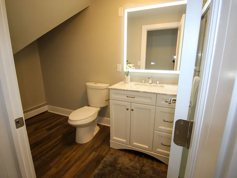 522 Stewart Ave — Photo 157