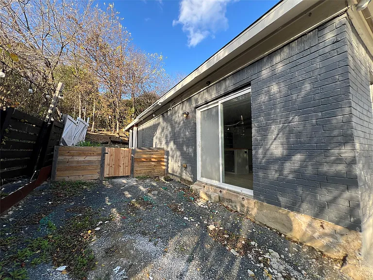 3310 Hycreek Dr #1 — Photo 14