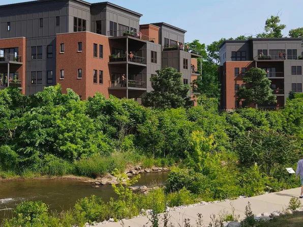 8190 Main St Unit 202, Dexter, MI 48130