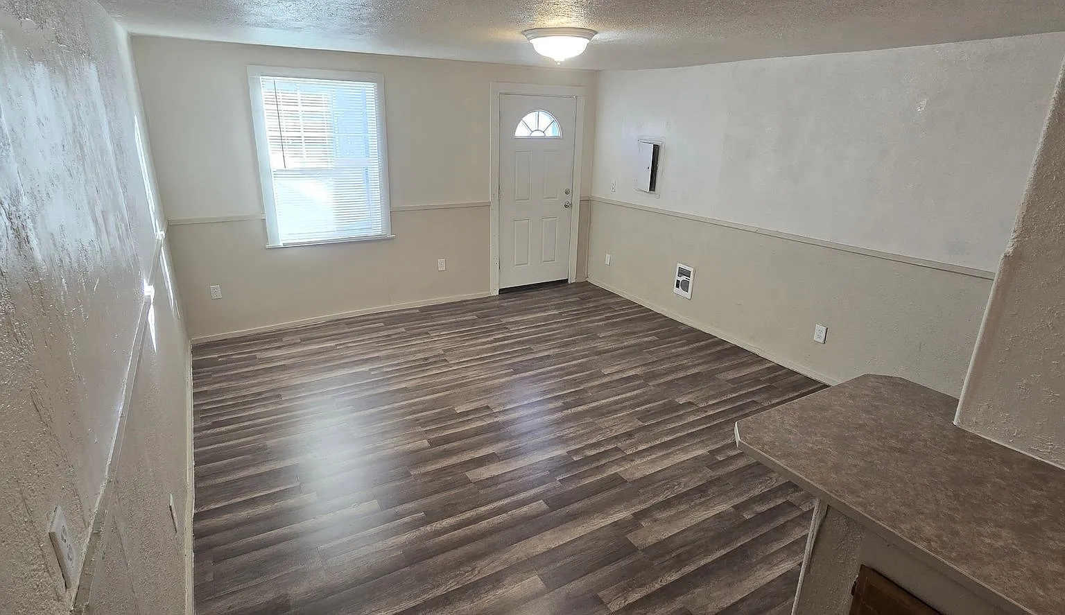 348 Divison Ave — Photo 2