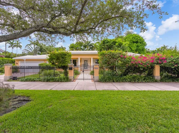 6605 Maynada St, Coral Gables, FL 33146