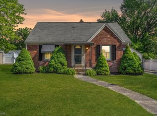 929 Glenwood Dr, Alliance, OH