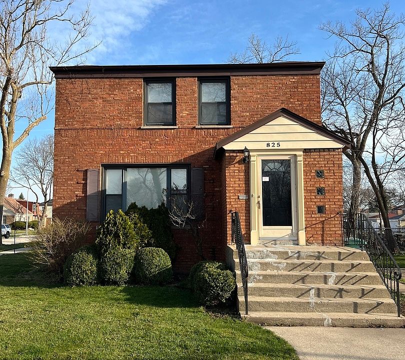 1st image of 825 Suffolk Ave