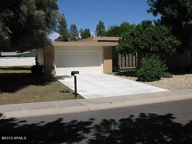 1st image of 17463 N 106th Ave