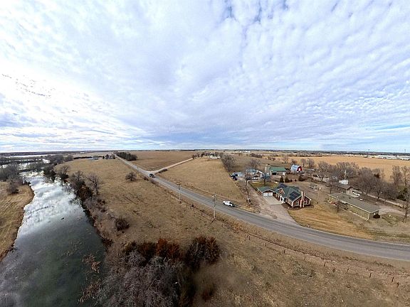 3rd image of 6192 Shady Lake Rd