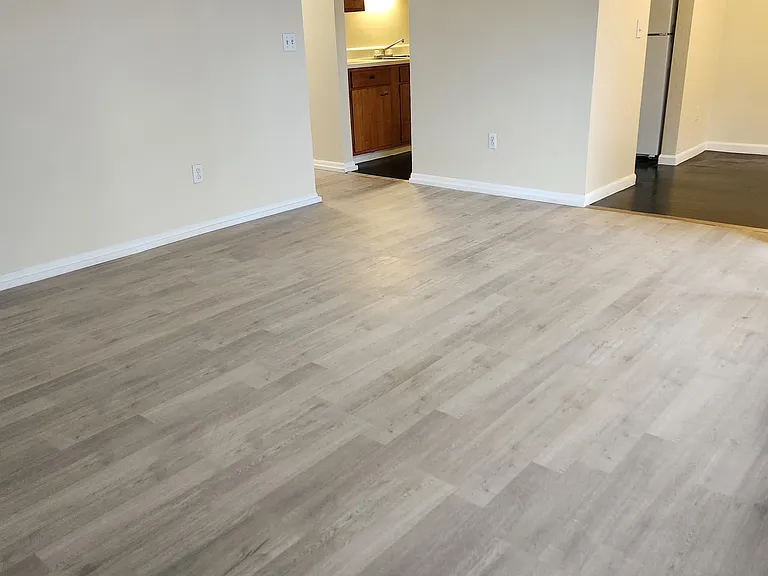 1912 Camp St #2S — Photo 4
