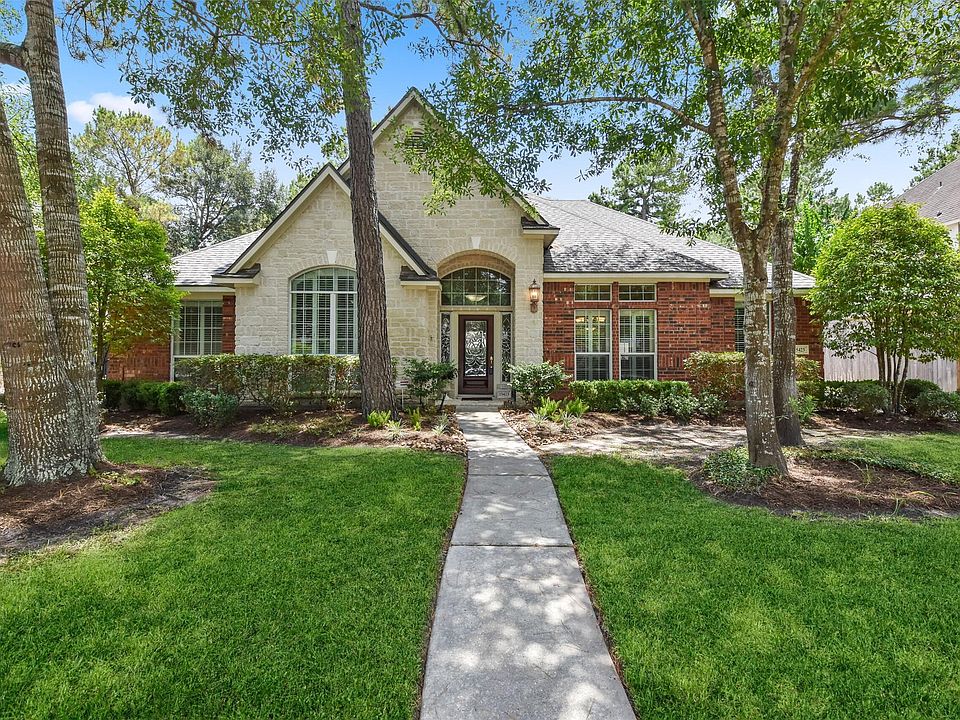 1st image of 15423 Stable Oak Dr